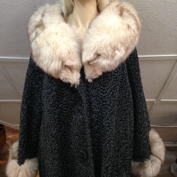 - Astrakin, France Gray Persian Lamb Swing Coat  M-L - Picture 2 of 16